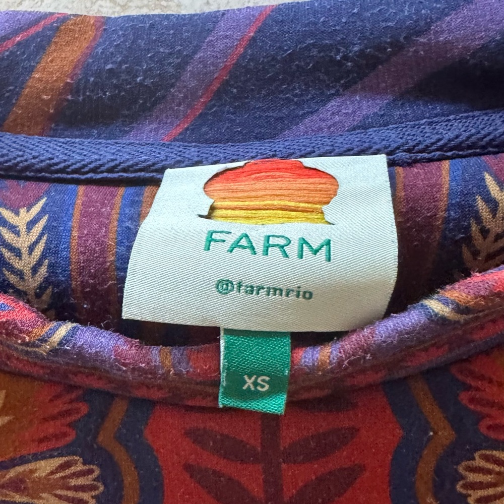 FARM Rio Multicolor Abstract Patterned Sweater - Picture 7 of 10